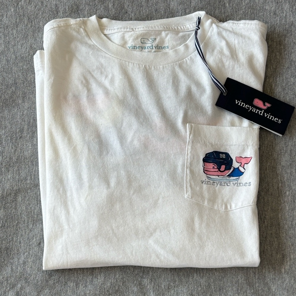 NWT! Vineyard Vines Hockey Classic White Long Sleeve Tee Size XS - Picture 3 of 5